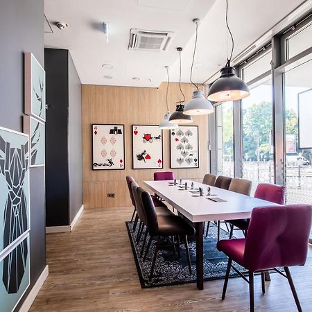 Premier Inn Koeln City Sued Εξωτερικό φωτογραφία