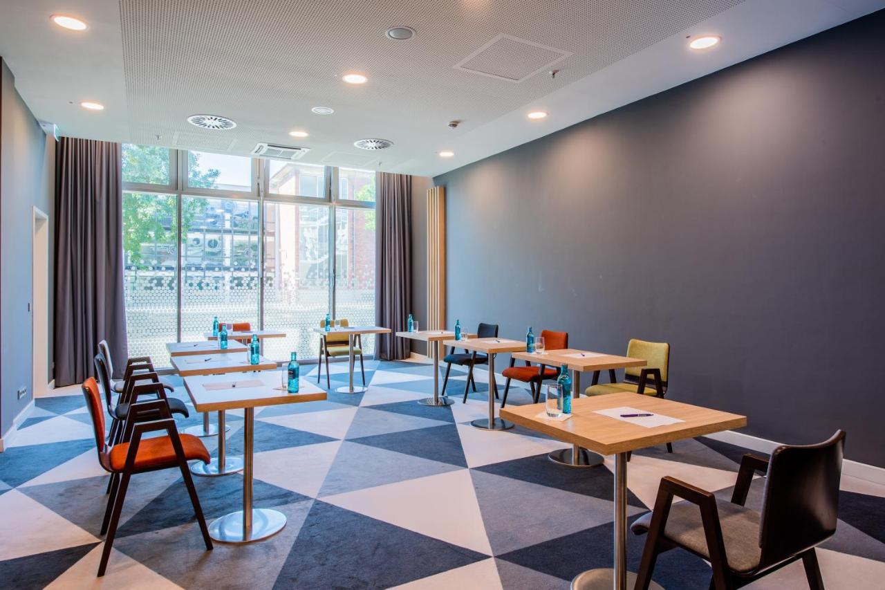 Premier Inn Koeln City Sued Εξωτερικό φωτογραφία