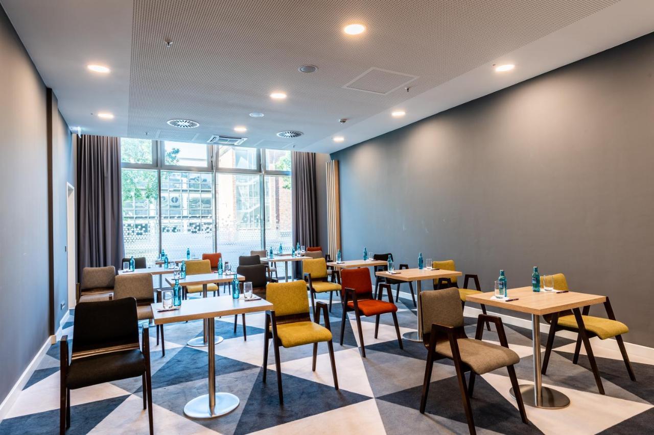 Premier Inn Koeln City Sued Εξωτερικό φωτογραφία